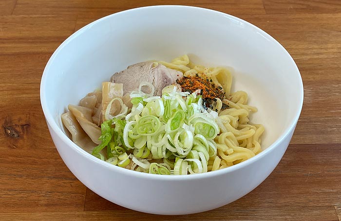 明星 麺神 油そば