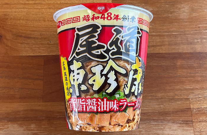 東珍康監修 背脂醤油味 パッケージ