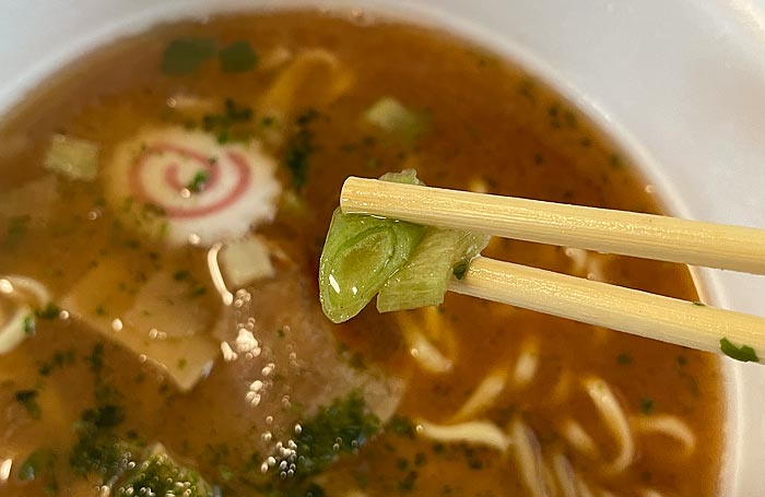 龍上海本店 赤湯からみそラーメン