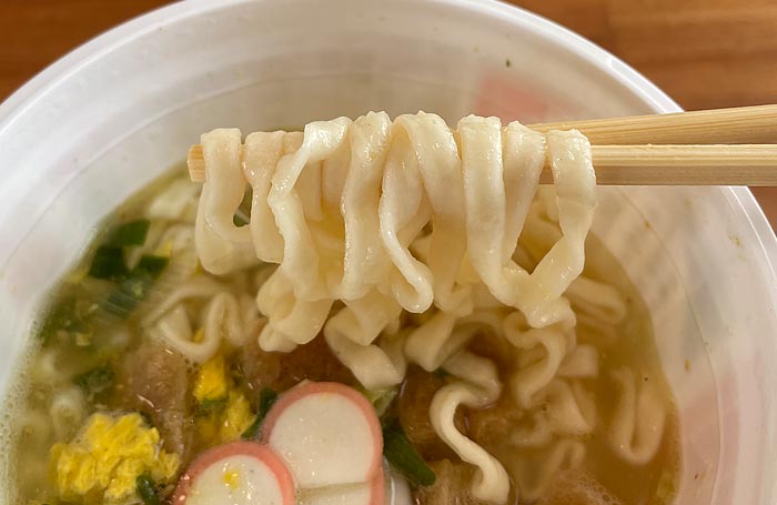 サッポロ一番 塩らーめん まさかのうどん!?