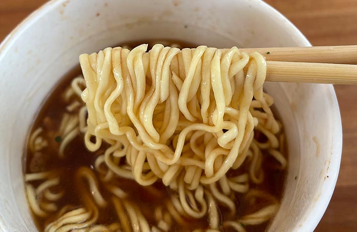 サッポロ一番 ご当地熱愛麺 シャンゴ監修 シャンゴ風 濃厚ミートソース味ラーメン