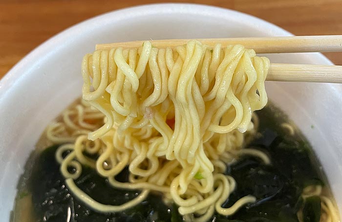 わかめラーメン×プチッと鍋 寄せ鍋味