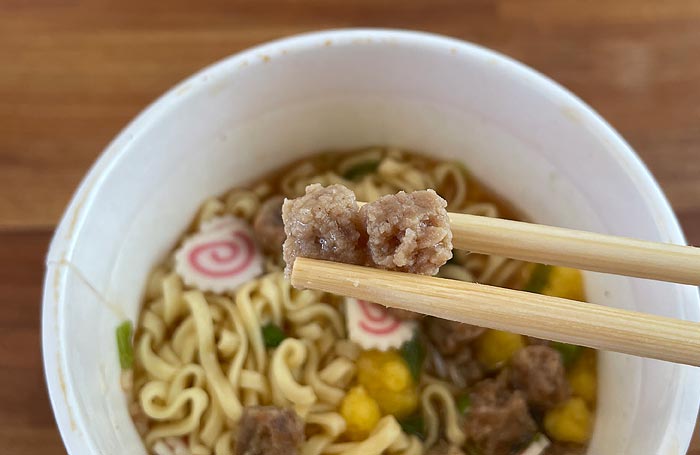 ローソン 芳醇しょうゆラーメン