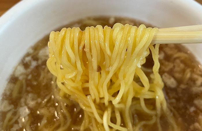 ローソン スープ激うま！京都背脂醤油ラーメン