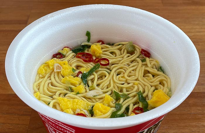 スーパーカップ1.5倍 バタチー 味噌チゲラーメン