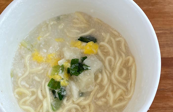 北海道十勝チーズ仕立て じゃがチーズ塩味ラーメン