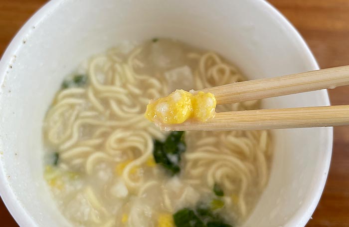 北海道十勝チーズ仕立て じゃがチーズ塩味ラーメン