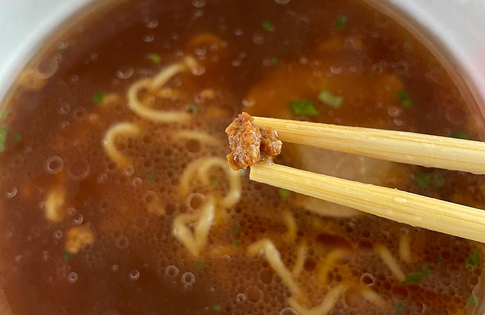 麺づくり 肉入りうまコク醤油