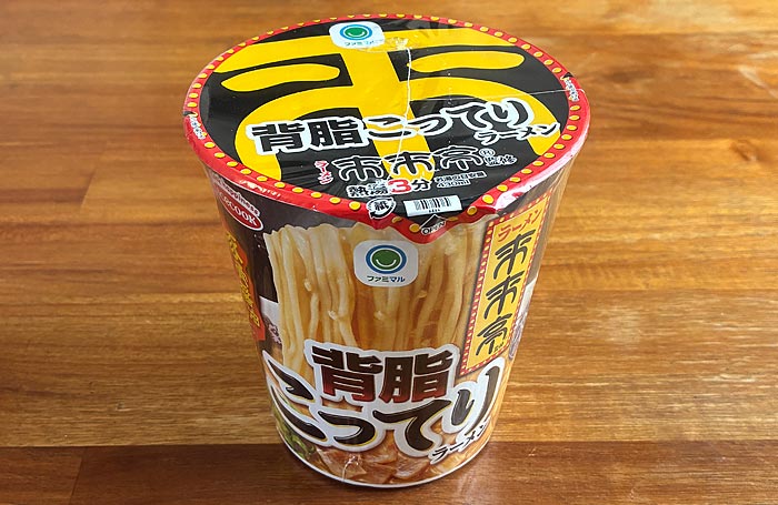 来来亭 背脂こってりラーメン