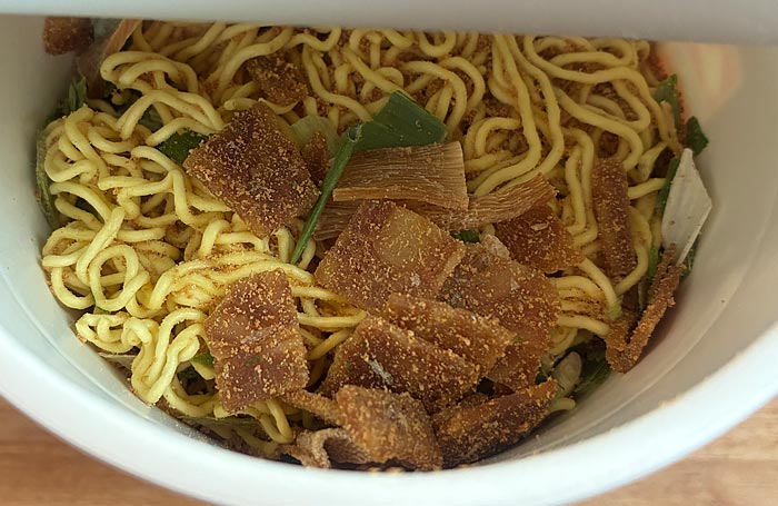 支那そばや監修 芳醇鶏油醤油らぁ麺
