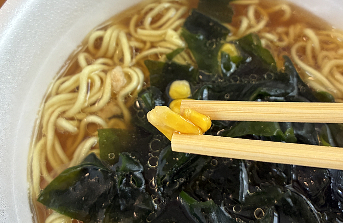 わかめラーメン 静岡駿河湾産桜えびだし醤油