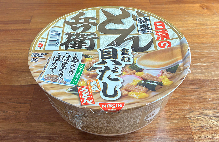 日清のどん兵衛 特盛 重ね貝だし鶏塩うどん