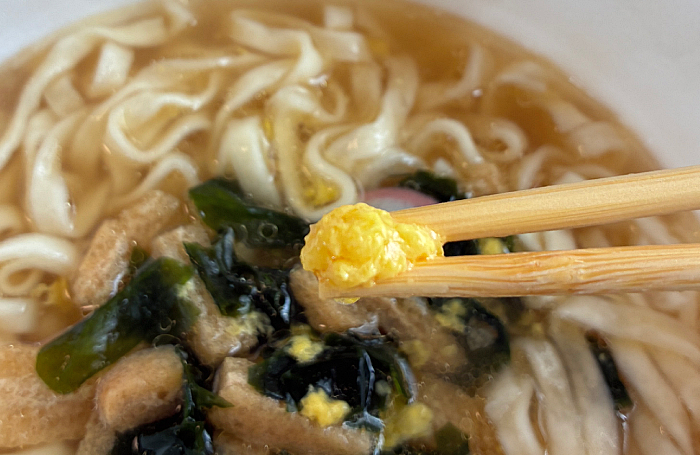 日清のどん兵衛 特盛 重ね貝だし鶏塩うどん