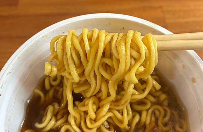 さっぽろ純連監修 濃厚正油ラーメン