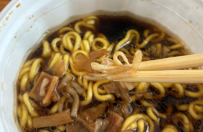 さっぽろ純連監修 濃厚正油ラーメン