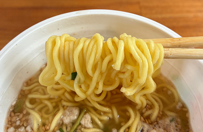 鰹だし香る 本わさび塩ラーメン