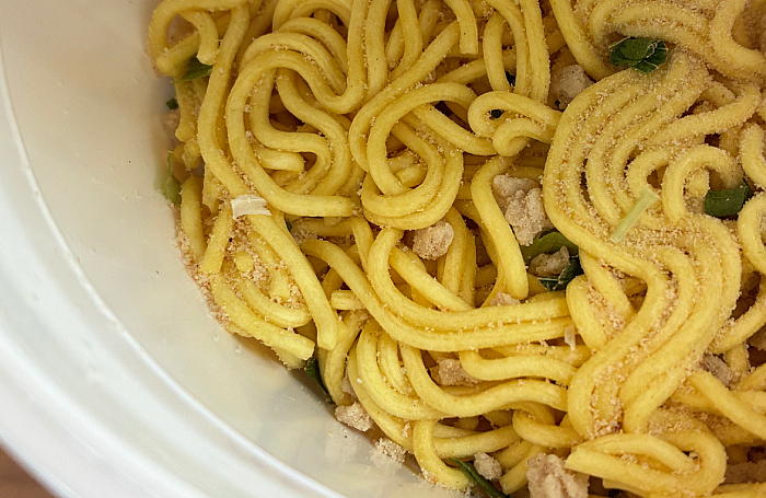鰹だし香る 本わさび塩ラーメン