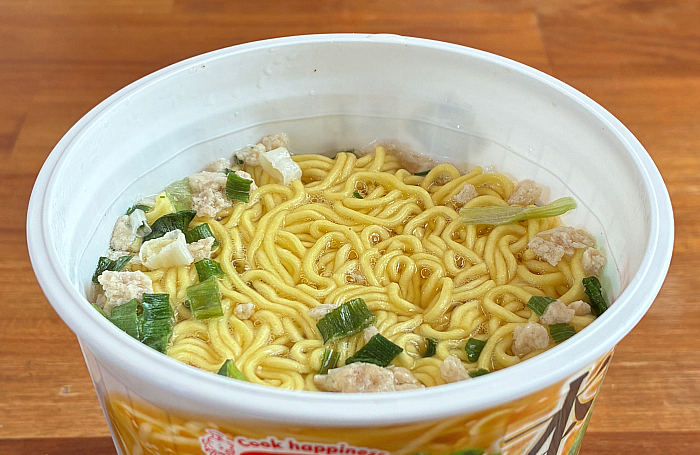 鰹だし香る 本わさび塩ラーメン