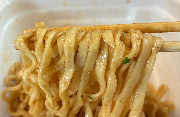 マルちゃん 汁なし煮干しうどん