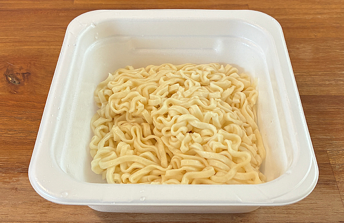 マルちゃん 汁なし煮干しうどん