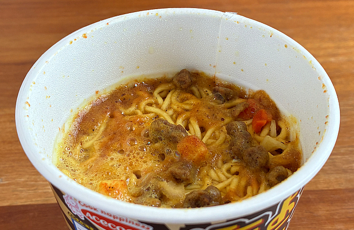 魚藍亭監修 よこすか海軍カレーラーメン ビーフ味
