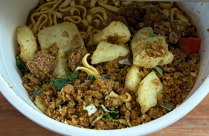 だし仕込 カップヌードル カレー