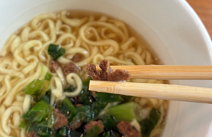 ねぎ塩カルビ味ラーメン
