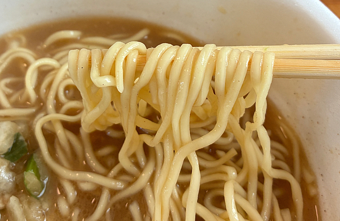 マルちゃん正麺 カップ にぼシャキ