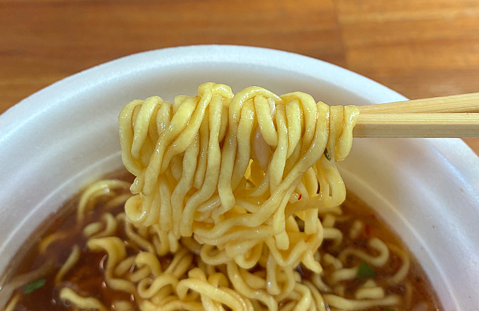 でかまる もやし中華そば ピリ辛