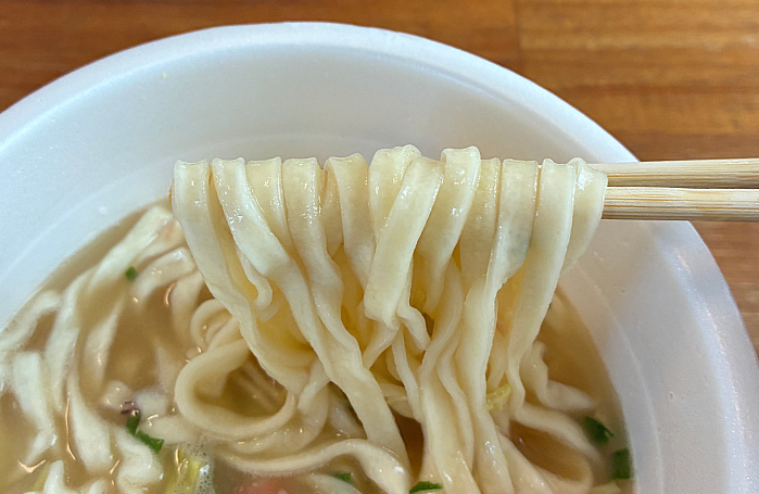日清のどん兵衛 カップヌードルシーフードうどん
