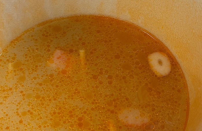 ファミリーマート 豚と魚介の旨味うま辛ちゃんぽん