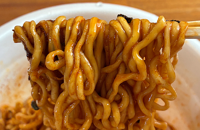麺処井の庄監修 辛辛魚まぜそば