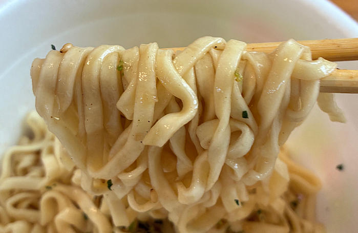 三島のだし ひろし使用 だし醤油味焼うどん