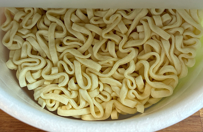 三島のだし ひろし使用 だし醤油味焼うどん