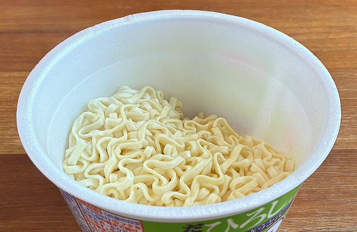 三島のだし ひろし使用 だし醤油味焼うどん