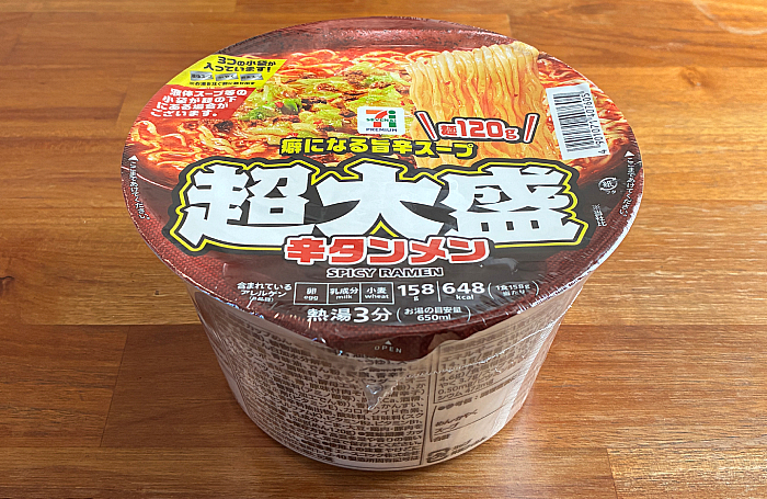 セブンプレミアム 超大盛 辛タンメン