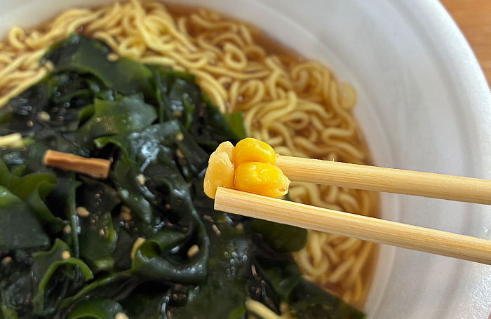 セブンプレミアム 超大盛 わかめラーメン しょうゆ味