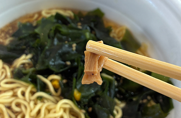 セブンプレミアム 超大盛 わかめラーメン しょうゆ味