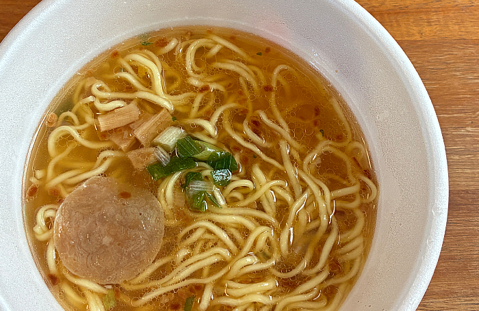 塩元帥(しおげんすい)旨塩ラーメン