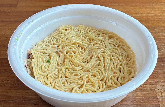 日清焼そばU.F.O. カップヌードルシーフード焼そば