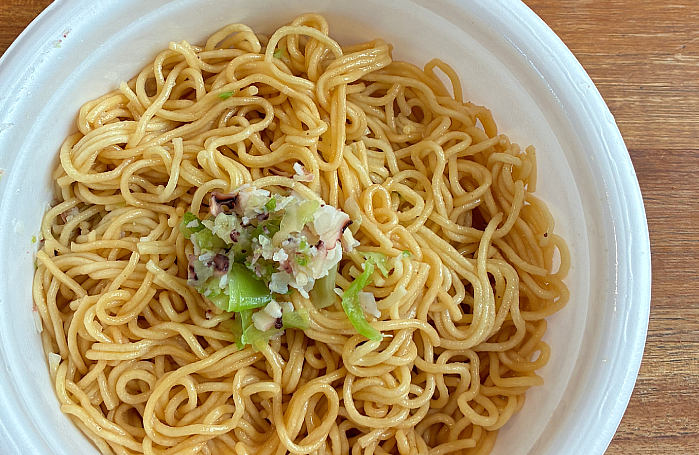 日清焼そばU.F.O. カップヌードルシーフード焼そば