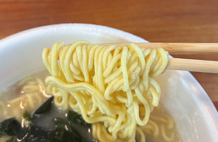 わかめラーメン 九州産ゆず胡椒香る豚骨