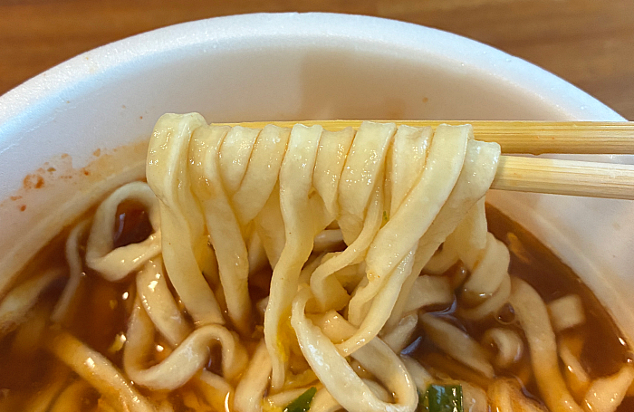 日清のどん兵衛 辛麺