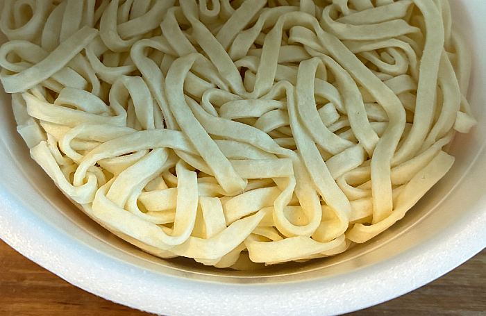日清のどん兵衛 辛麺