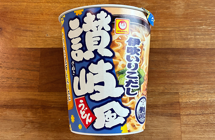 伊吹いりこだし讃岐風うどん