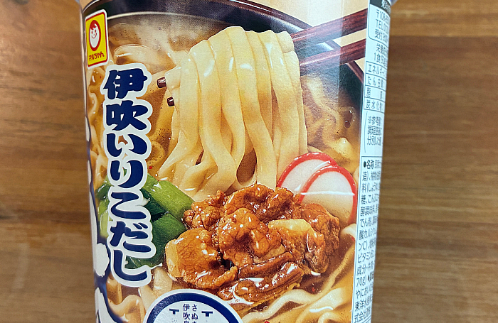 伊吹いりこだし讃岐風うどん