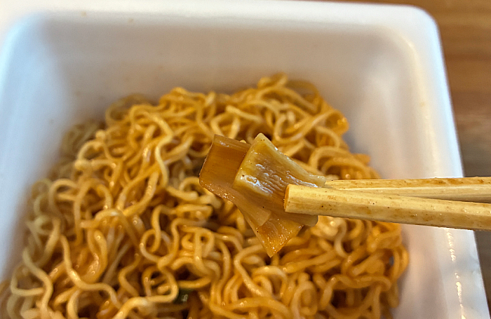 ペヤング しょうゆ油そば