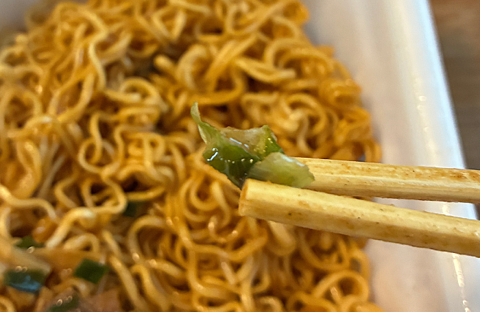 ペヤング しょうゆ油そば