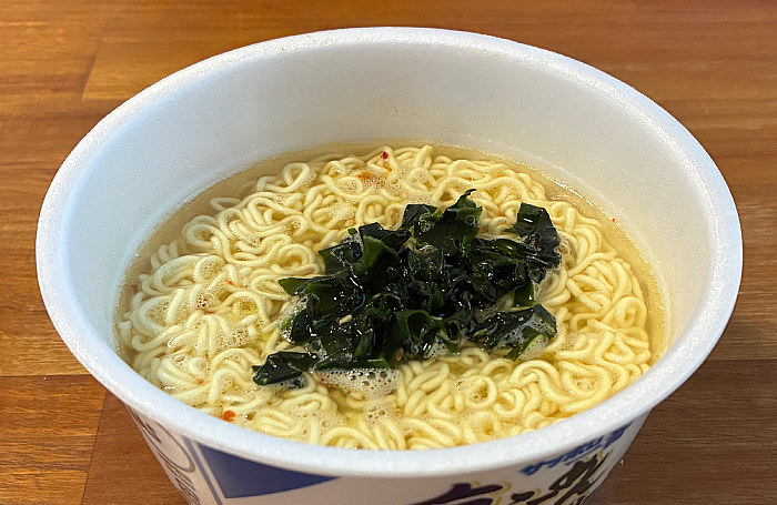 サッポロ一番 塩らーめんどんぶり あさりだし仕上げ