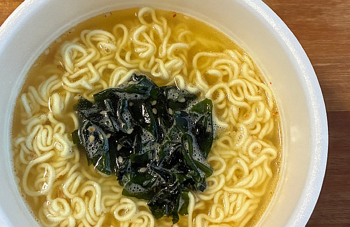 サッポロ一番 塩らーめんどんぶり あさりだし仕上げ